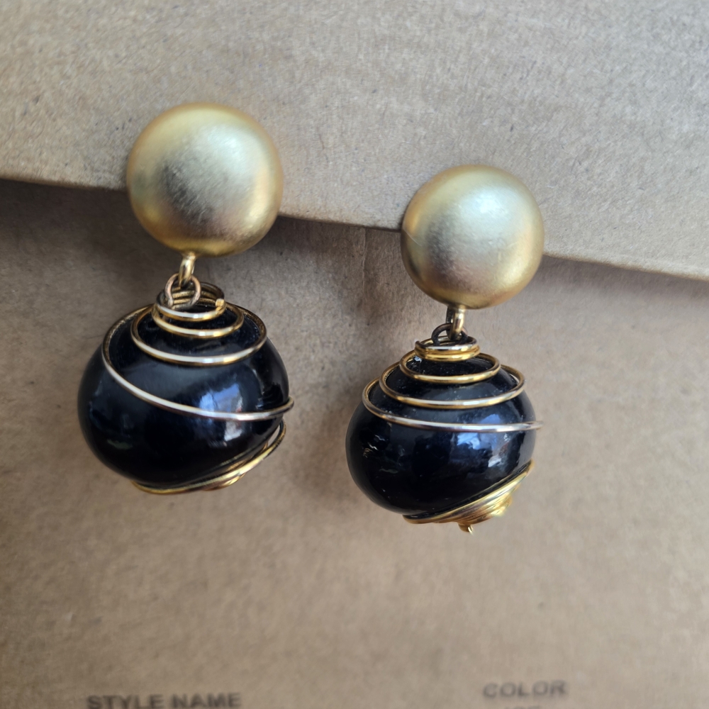 Elegant Gold and Black Earrings